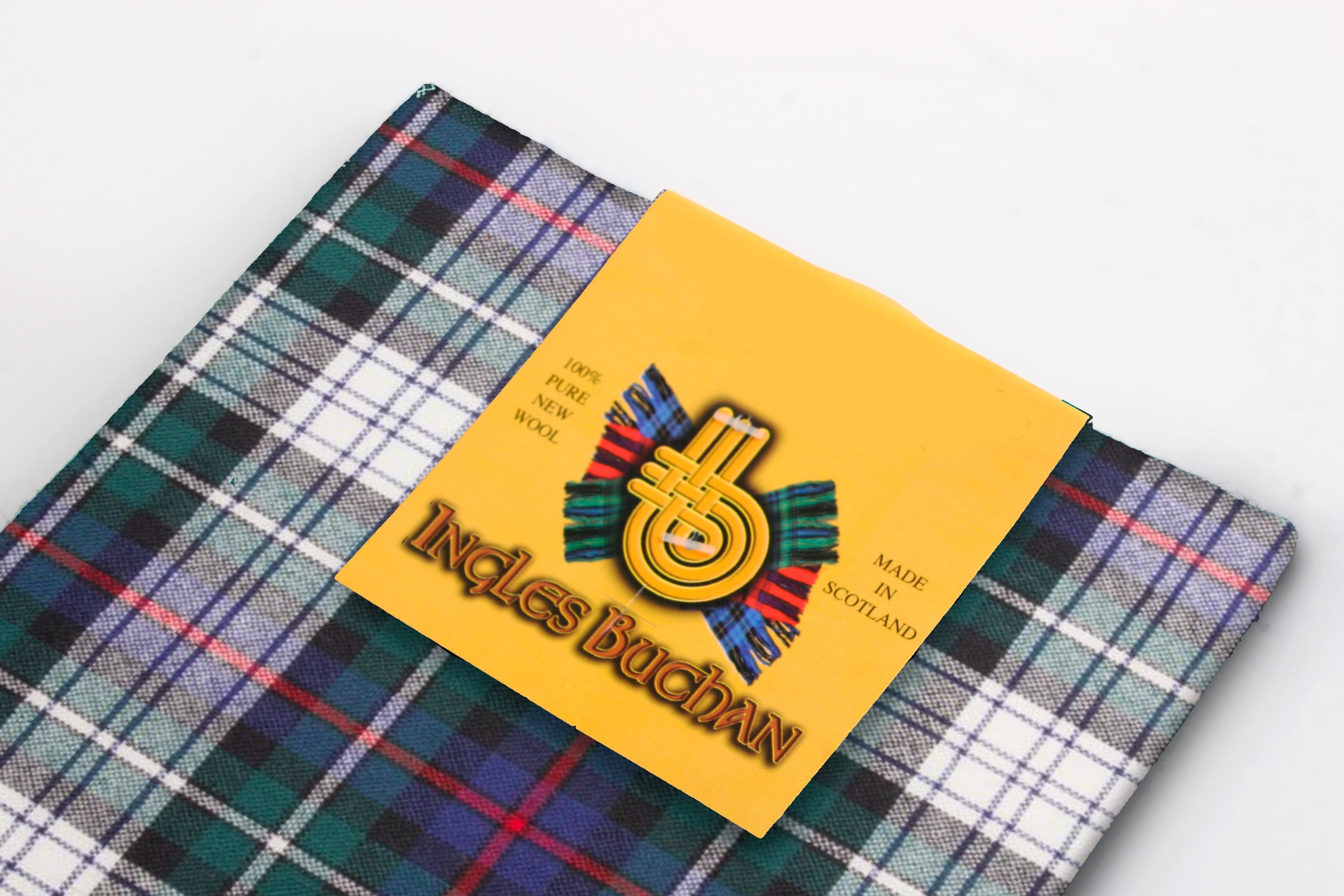 MacKenzie Dress 04 Tartan Crest Bedding Set - Golden Thistle Style