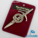 Clan Crest Pewter Kilt Pin featuring the MacIntyre Crest, showcasing its antique palladium finish and traditional Scottish craftsmanship.