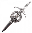 Clan Crest Pewter Kilt Pin with Dalziel Crest showcasing an antique palladium finish, perfect for traditional Scottish attire.