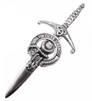 Clan Crest Pewter Kilt Pin featuring the Leask Crest, crafted with an antique palladium finish, perfect for showcasing Scottish heritage.