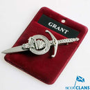 Clan Crest Pewter Kilt Pin with Grant Crest features an exquisite antique palladium finish and showcases traditional Scottish craftsmanship.