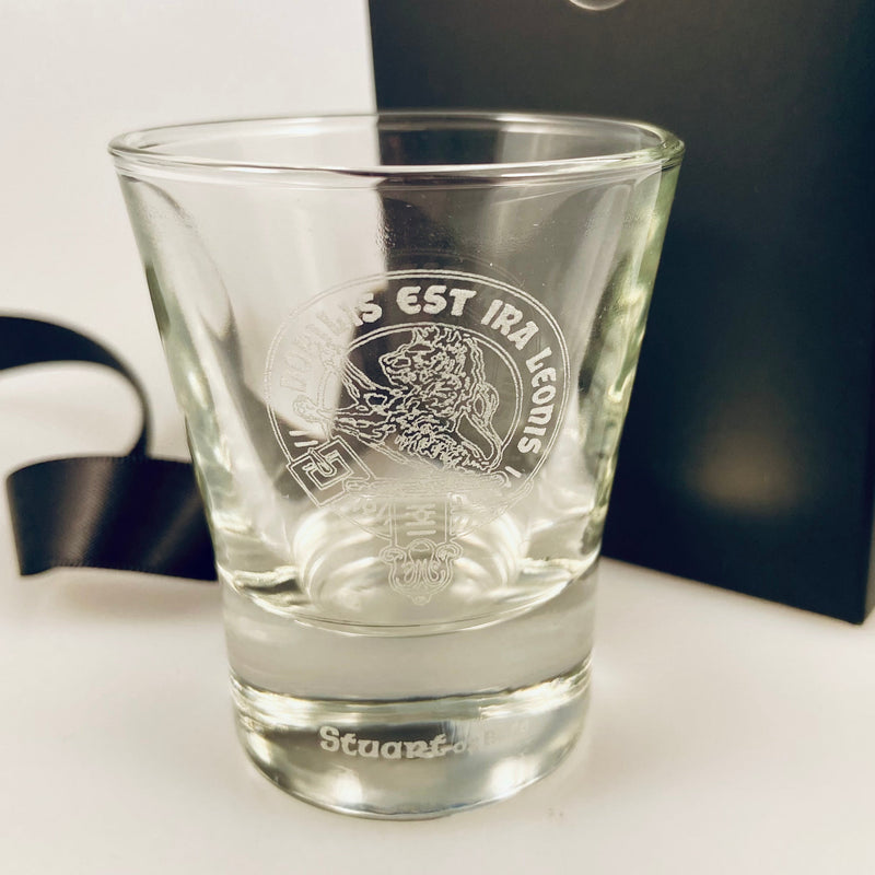 Clan Crest Dram Glass with Stuart of Bute Crest