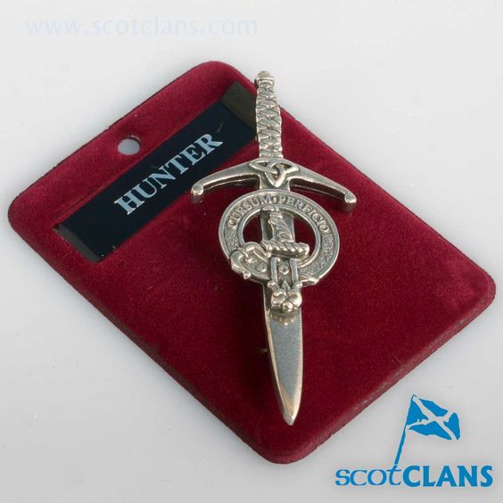 Clan Crest Pewter Kilt Pin with Hunter Crest